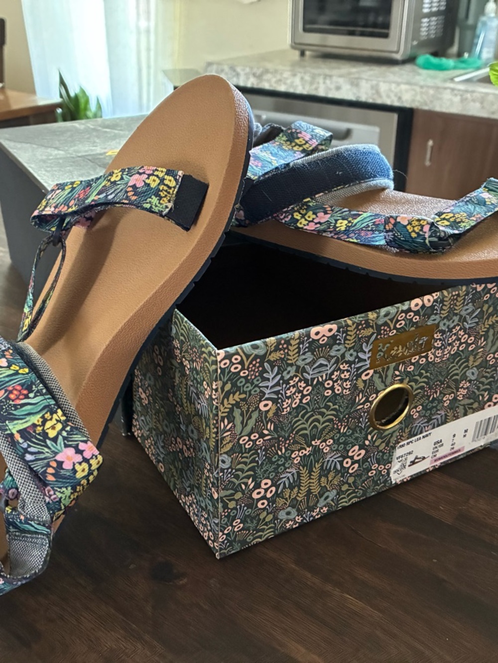 Keds Trio RPC Lea Navy Sandal with Box with Floral Pattern - Picture 3 of 6